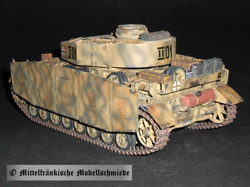 pz4f13.jpg (47651 Byte)