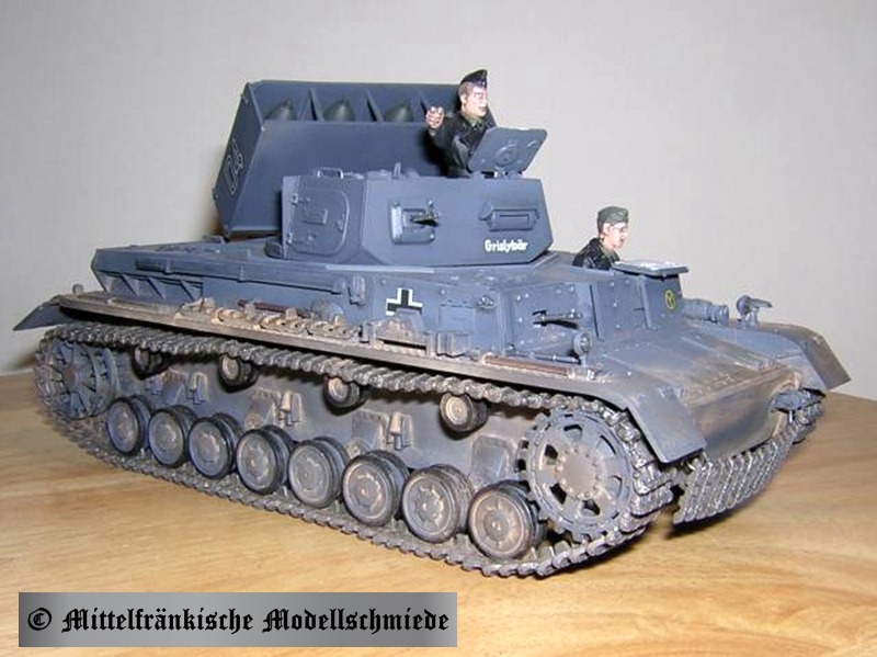 pz4rack1.jpg (46923 Byte)