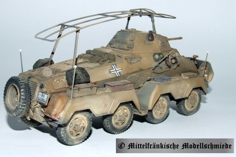 sdkfz2328r03.jpg (126363 Byte)