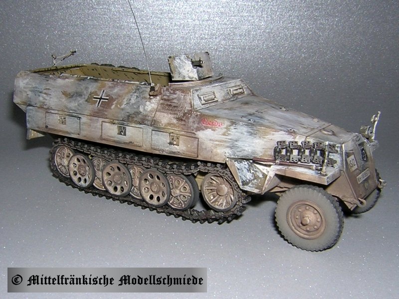 sdkfz251102.jpg (95818 Byte)